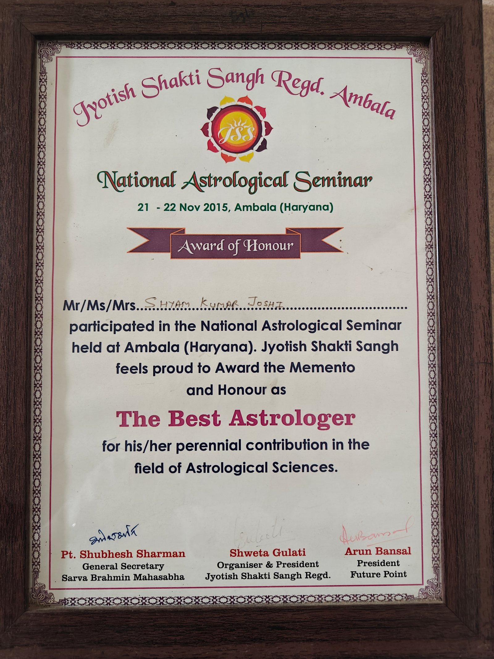Award of Honour, Best Astrologer, National Astrological Seminar 2015
